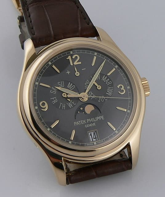 Patek Philippe Annual Calendar 5146 YG Gray