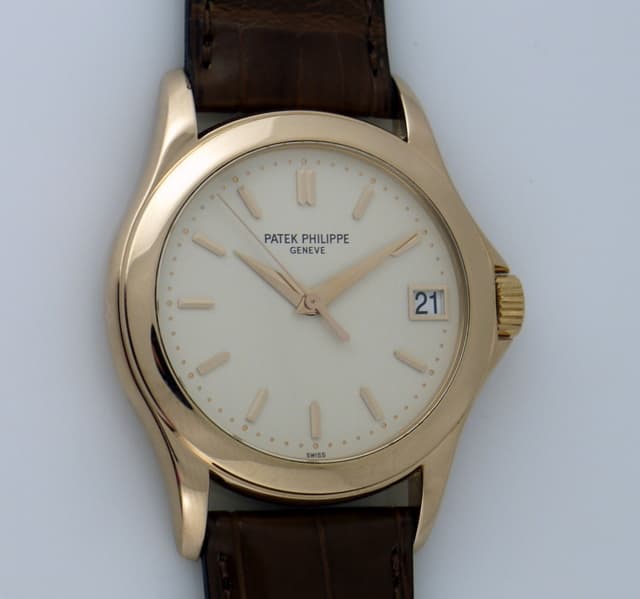 Patek Philippe 5107R
