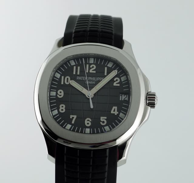 Patek Philippe Aquanaut 5165A