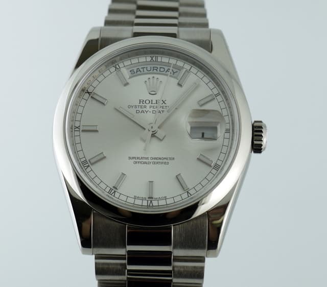 Rolex Day-Date President WG
Silver Dial