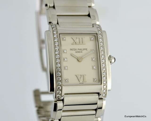 Patek Philippe Twenty-4 4910 SS/SS Cream Dial 
