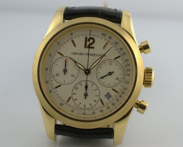 Girard Perregaux Ferrari Chronograph White Dial
F1-2000