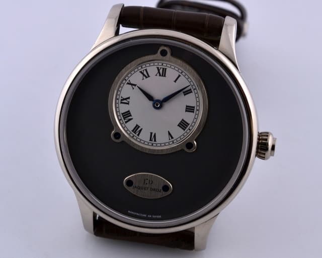 Jaquet Droz Petite Heure Minute
Rehaut 18K White Gold Automatic Grey / Silver Dial 