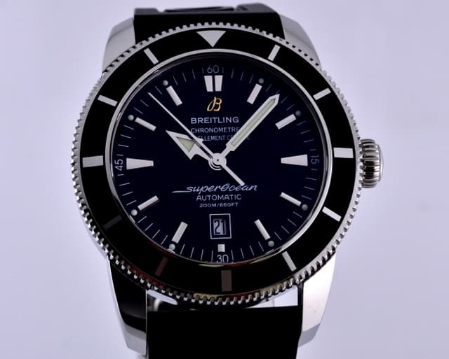 Breitling Aeromarine SuperOcean Heritage 46 SS/Leather
Black