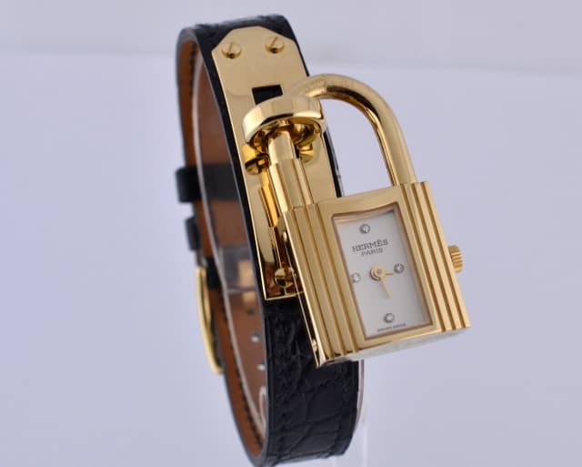 Hermes Hermes Kelly 
Solid 18K Yellow Gold 
