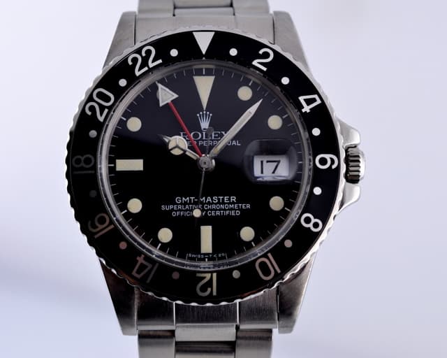 Rolex GMT Master SS / SS Black Bezel 1982 40MM