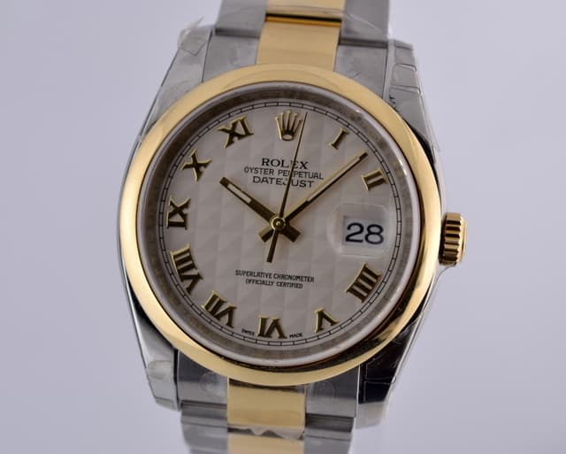 Rolex Datejust 2T Ivory Pyramid Dial Roman
Z Series (2006.5) UNWORN