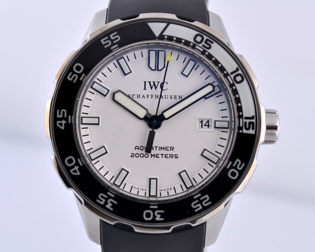 IWC Aquatimer Automatic 2000 White Dial SS / Rubber 44MM 