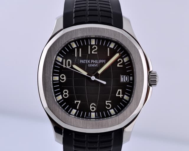 Patek Philippe Large Aquanaut SS / Rubber 40MM