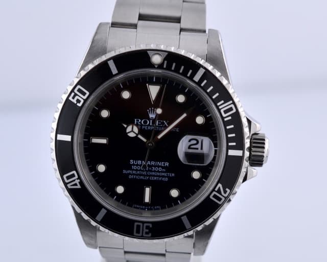 Rolex Submariner SS/SS Black Dial L Series (1989) 40MM
