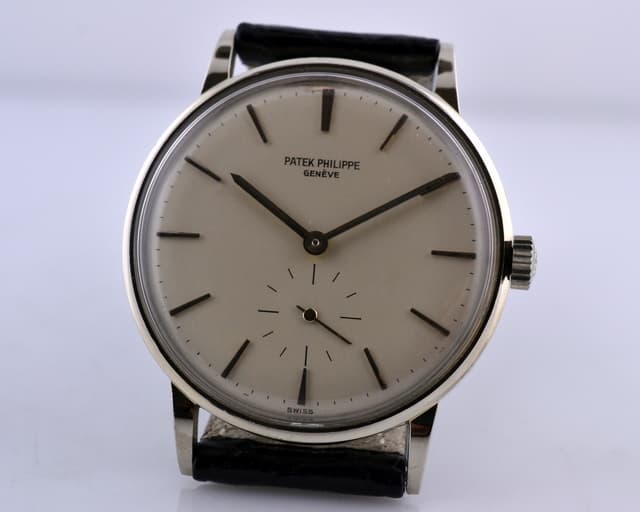 Patek Philippe White Gold Automatic Small Seconds Silver Dial
33MM