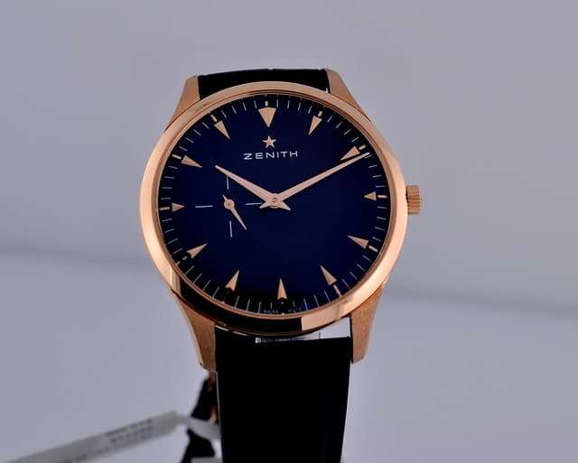 Zenith Heritage Ultra Thin Black Dial 18K Rose Gold UNWORN