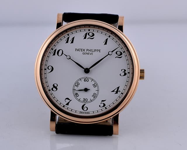 Patek Philippe Calatrava White Dial Arabic Numerals 33MM