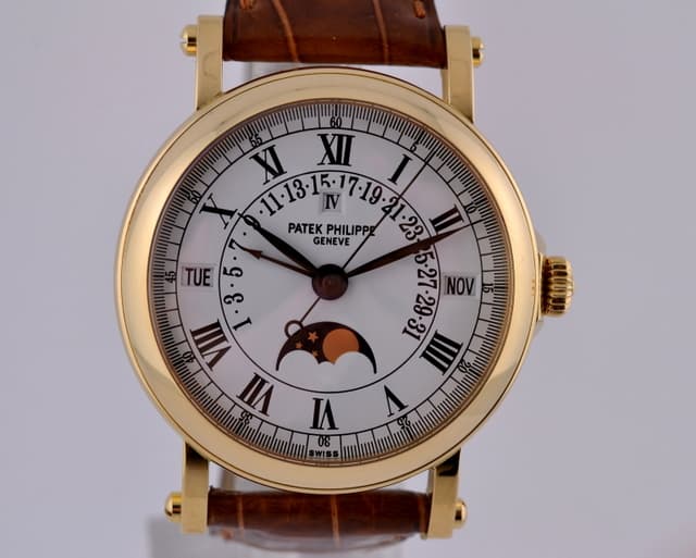 Patek Philippe Retrograde Perpetual Calendar 18K Yellow Gold 36MM