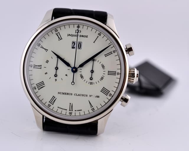 Jaquet Droz Chronograph Grande Date 18K White Gold Ivory Dial UNWORN