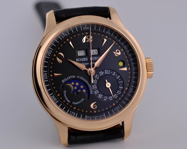 Roger Dubuis Hommage Perpetual Calendar Black Dial 18K RG