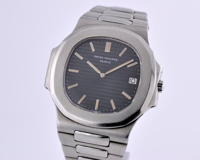 Patek Philippe Vintage Nautilus Automatic SS Blue Dial 