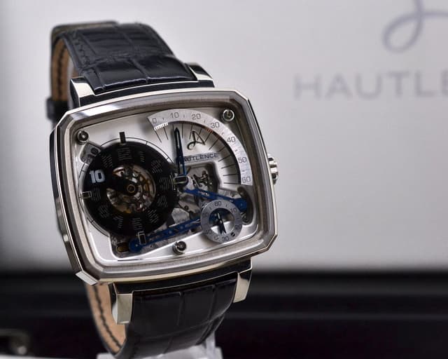 Hautlence HAUTLENCE HL Honey Comb 18K White Gold