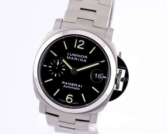 Panerai Luminor Marina Automatic
Black Dial SS/ SS 40MM