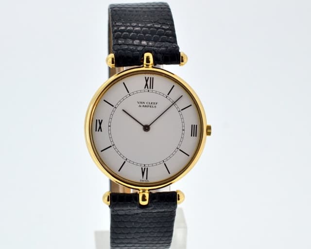 Van Cleef & Arpels Classique 18K YG White Dial
