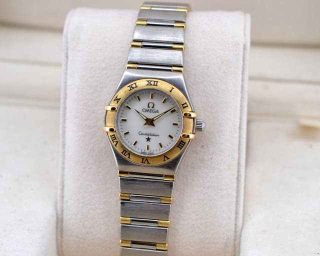 Omega Ladies Constellation 95 Mini Quartz MOP Dial 18K / SS 