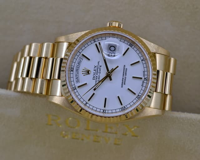 Rolex Day Date President 18K Yellow Gold /White Stick 