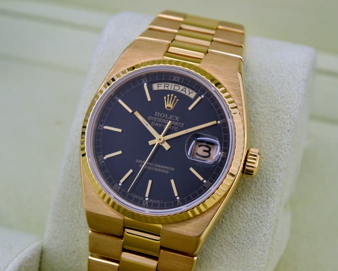 Rolex OysterQuartz Day Date 18K Yellow Gold / Black Dial