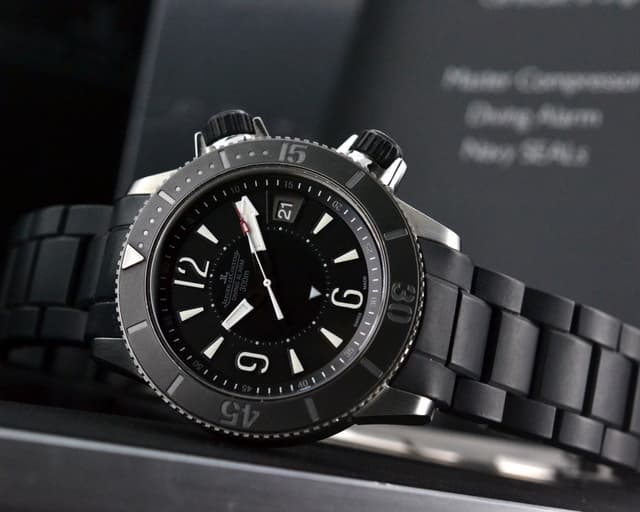 Jaeger LeCoultre Master Compressor Diving Navy Seals Alarm / Articulated Rubber