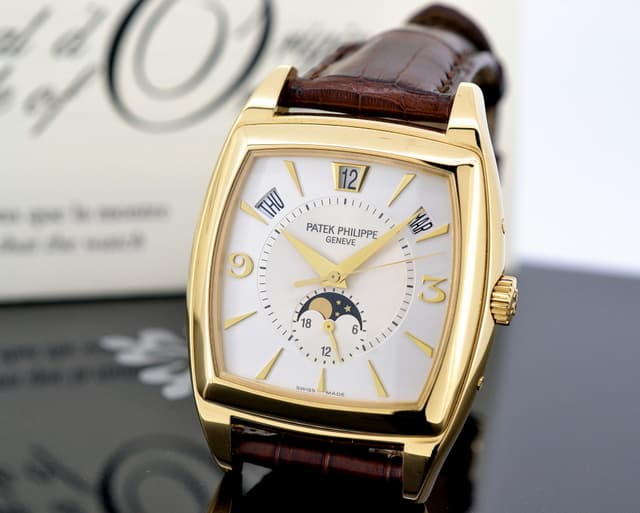 Patek Philippe Gondolo Calendario 18K Yellow Gold Cream Dial