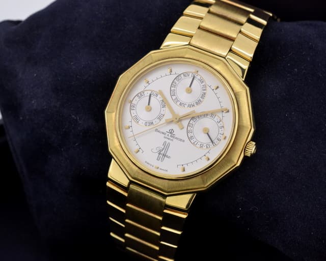 Baume & Mercier Riviera Complete Calendar 18K Yellow Gold 