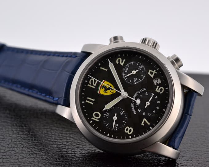 Girard Perregaux Ferrari Chronograph SS Carbon Fiber 