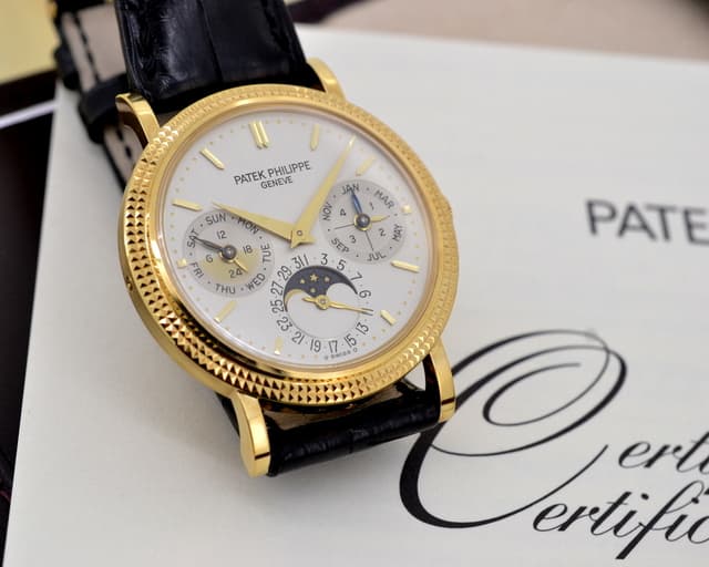 Patek Philippe Perpetual Calendar 18K Yellow Gold Hobnail Bezel