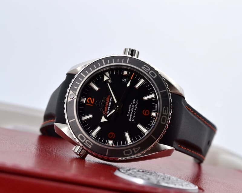 Omega Seamaster Planet Ocean SS / Rubber 