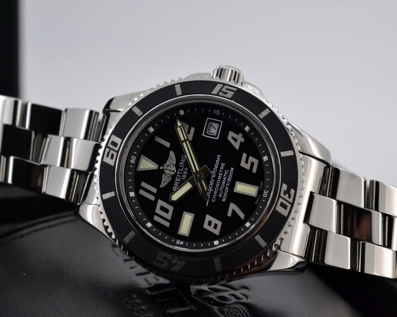 Breitling Super Ocean Aeromarine New Wave 42 Black Dial SS / SS