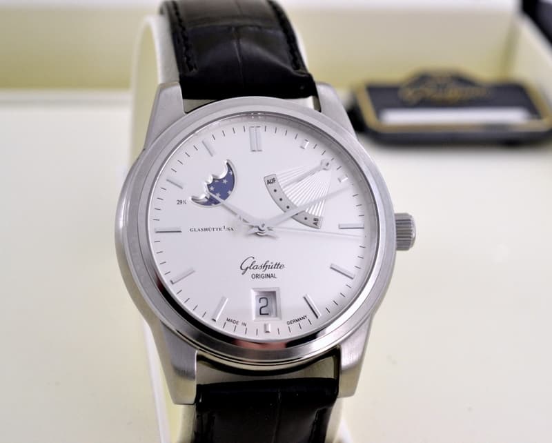 Glashutte Original Senator Moon Power Reserve SS