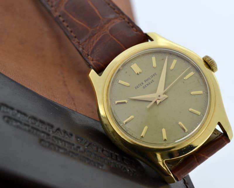 Patek Philippe Vintage Calatrava 18K Yellow Gold Manual Wind / Champagne Dial