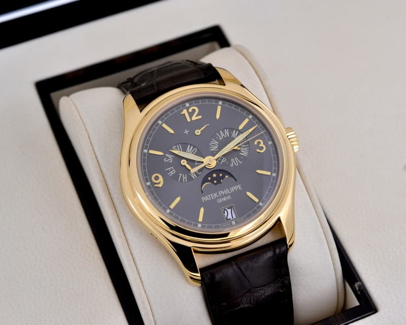 Patek Philippe Annual Calendar Grey Dial 18K Yellow Gold