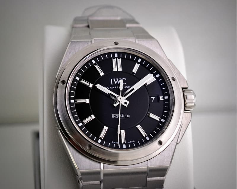 IWC Ingenieur SS / SS Black Dial UNWORN