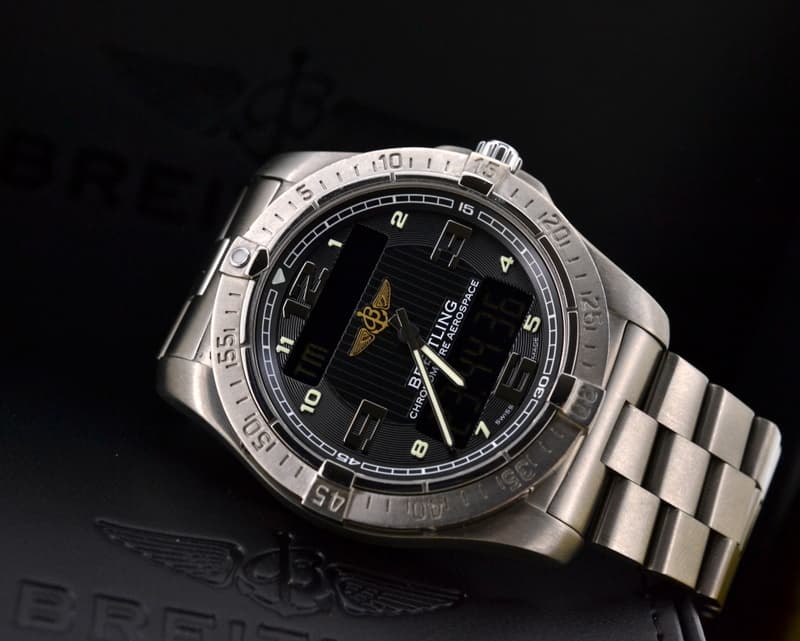 Breitling Aerospace Avantage
Titanium / Black Dial