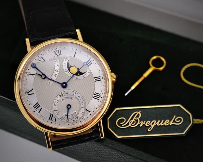Breguet Classique Power Reserve Moon Phase 18K Yellow Gold 