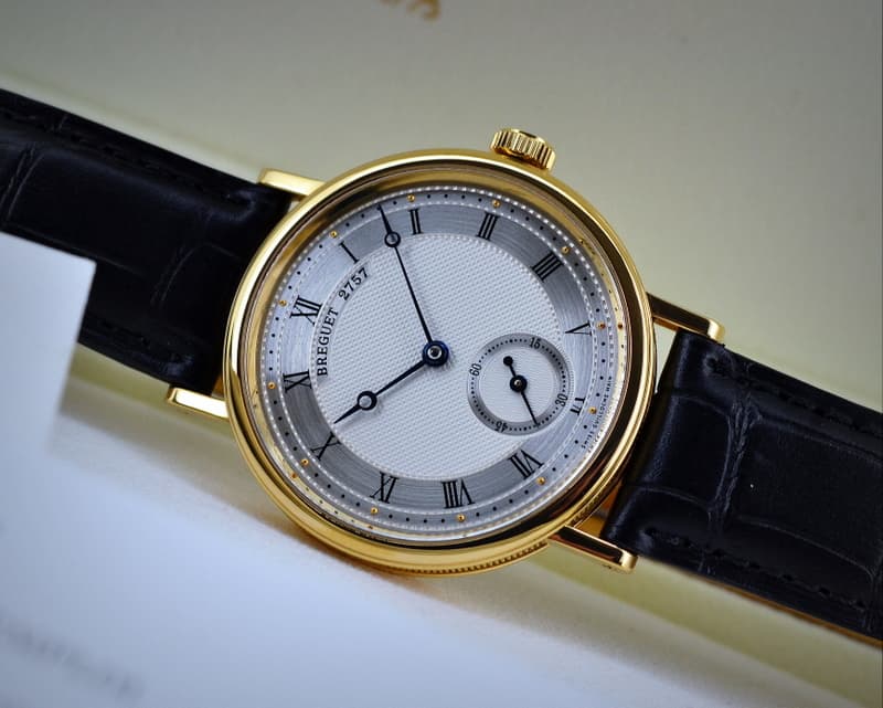 Breguet Classic Manual Wind Power Reserve 18K Yellow Gold