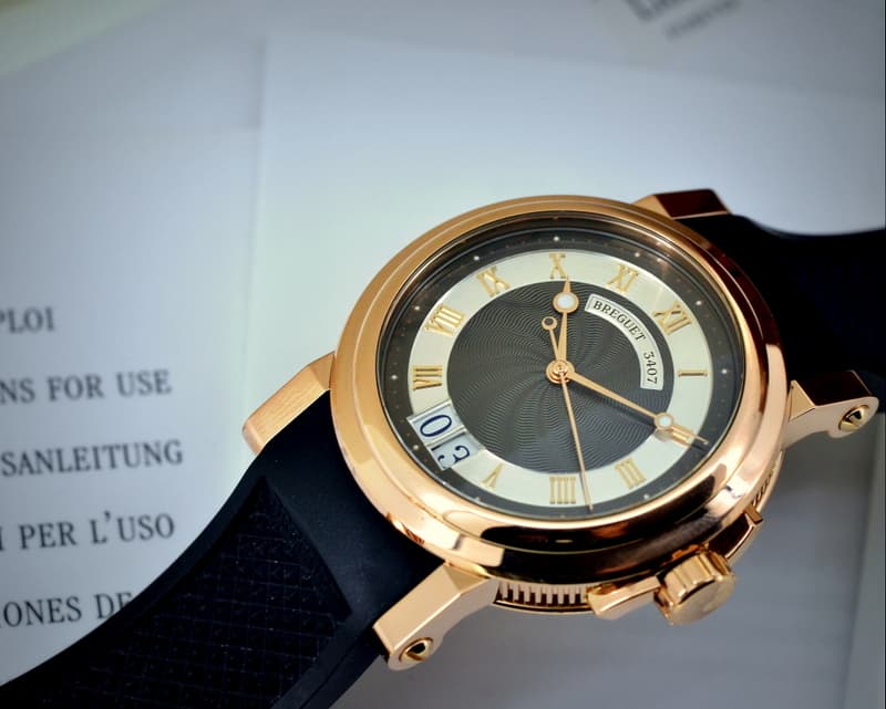 Breguet Marine Automatic Big Date 18K Rose Gold / Rubber