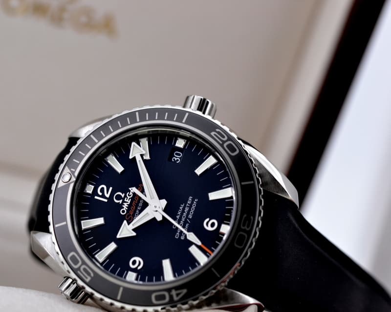 Omega Seamaster Planet Ocean SS / Rubber 42MM