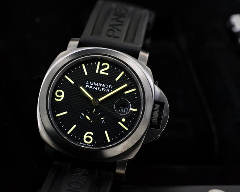 Panerai Luminor Power Reserve PVD 
 