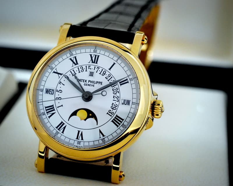 Patek Philippe Retrograde Perpetual Calendar 18K Yellow Gold 