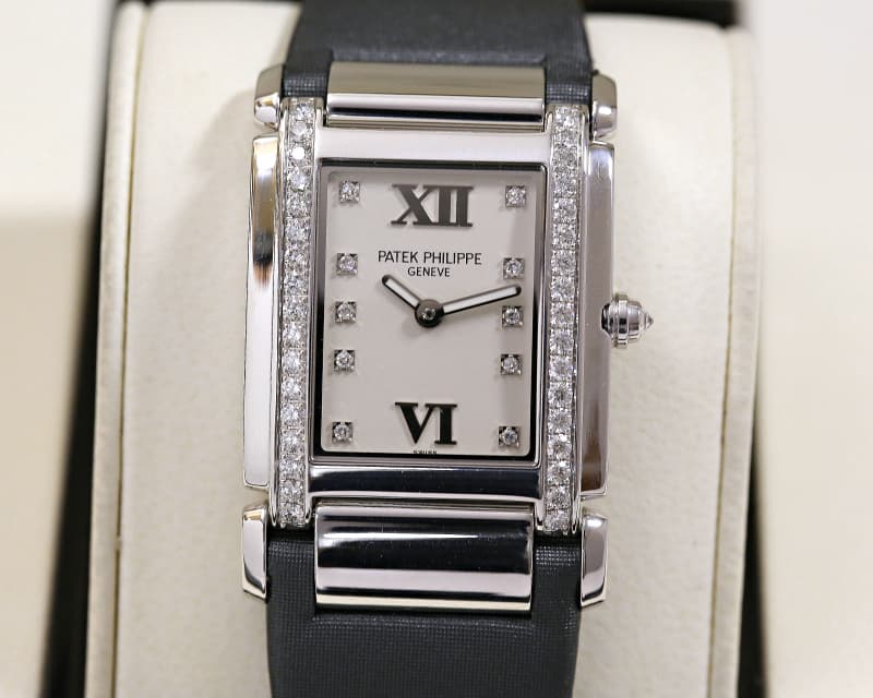 Patek Philippe Twenty 4 White Gold / Satin 