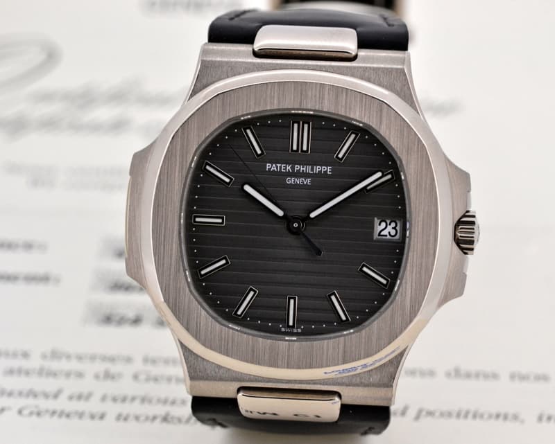 Patek Philippe Nautilus Grey Dial 18K White Gold 