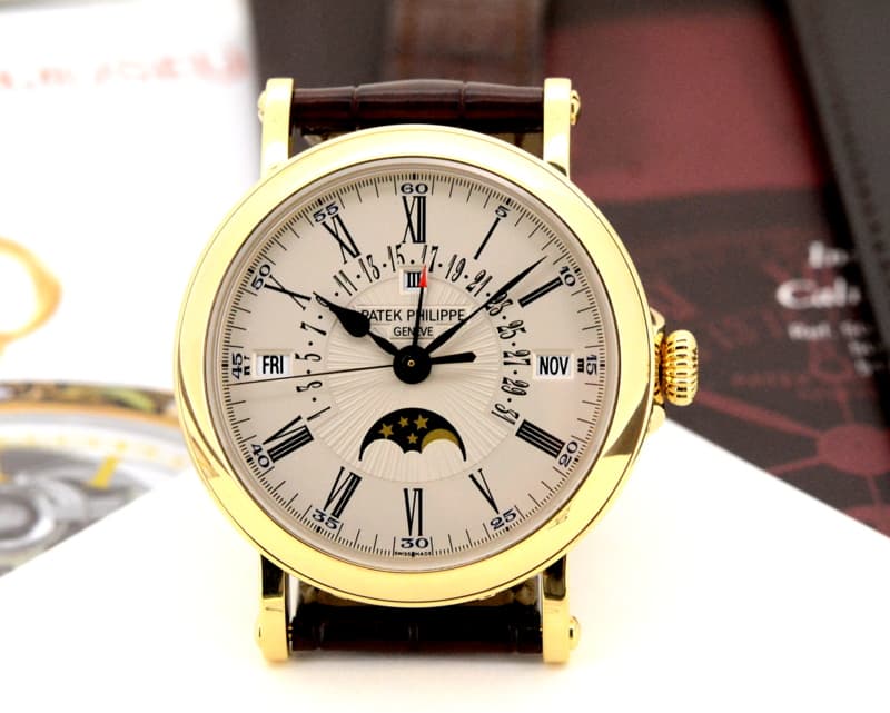 Patek Philippe Retrograde Perpetual Calendar 18K Yellow Gold