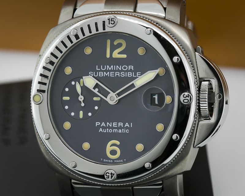 Panerai Submersible Stainless and Titanium / Bracelet 