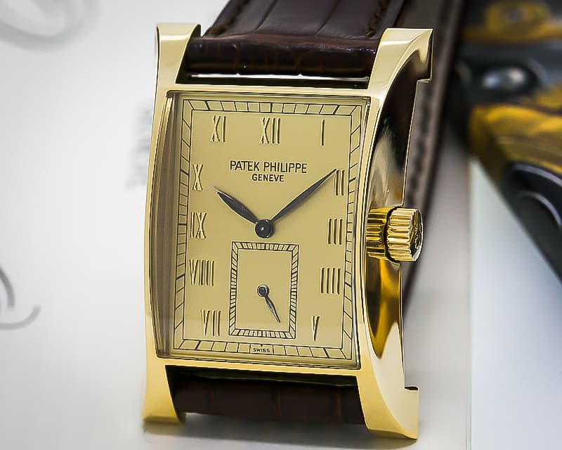 Patek Philippe Pagoda 18K Yellow Gold / Gold Dial